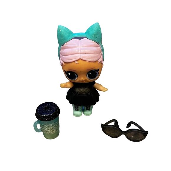 LOL Suprise Doll With Accessories - Picture 1 of 3